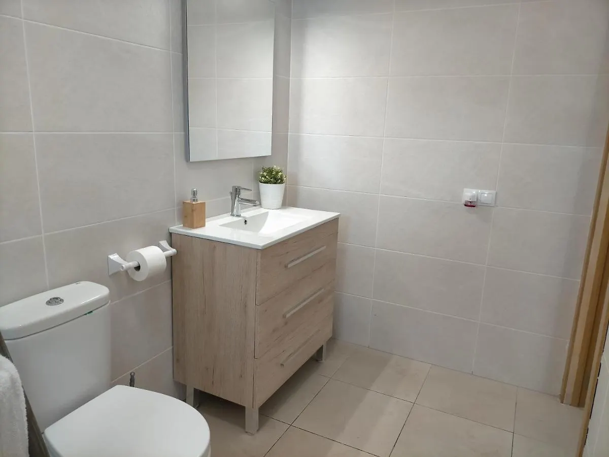 Apartamento Loft, Jardin Y Piscina Privada Romanyá de la Selva スペイン