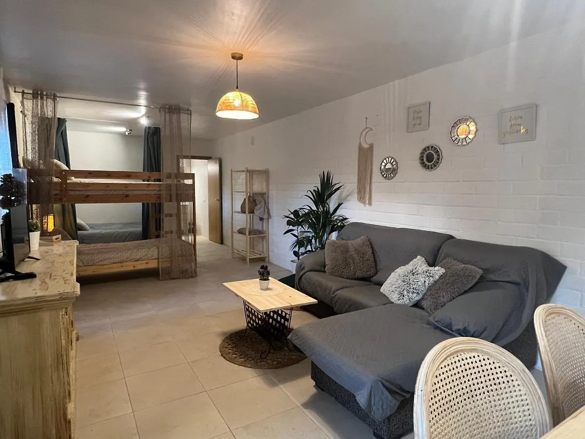 アパート Apartamento Loft, Jardin Y Piscina Privada Romanyá de la Selva