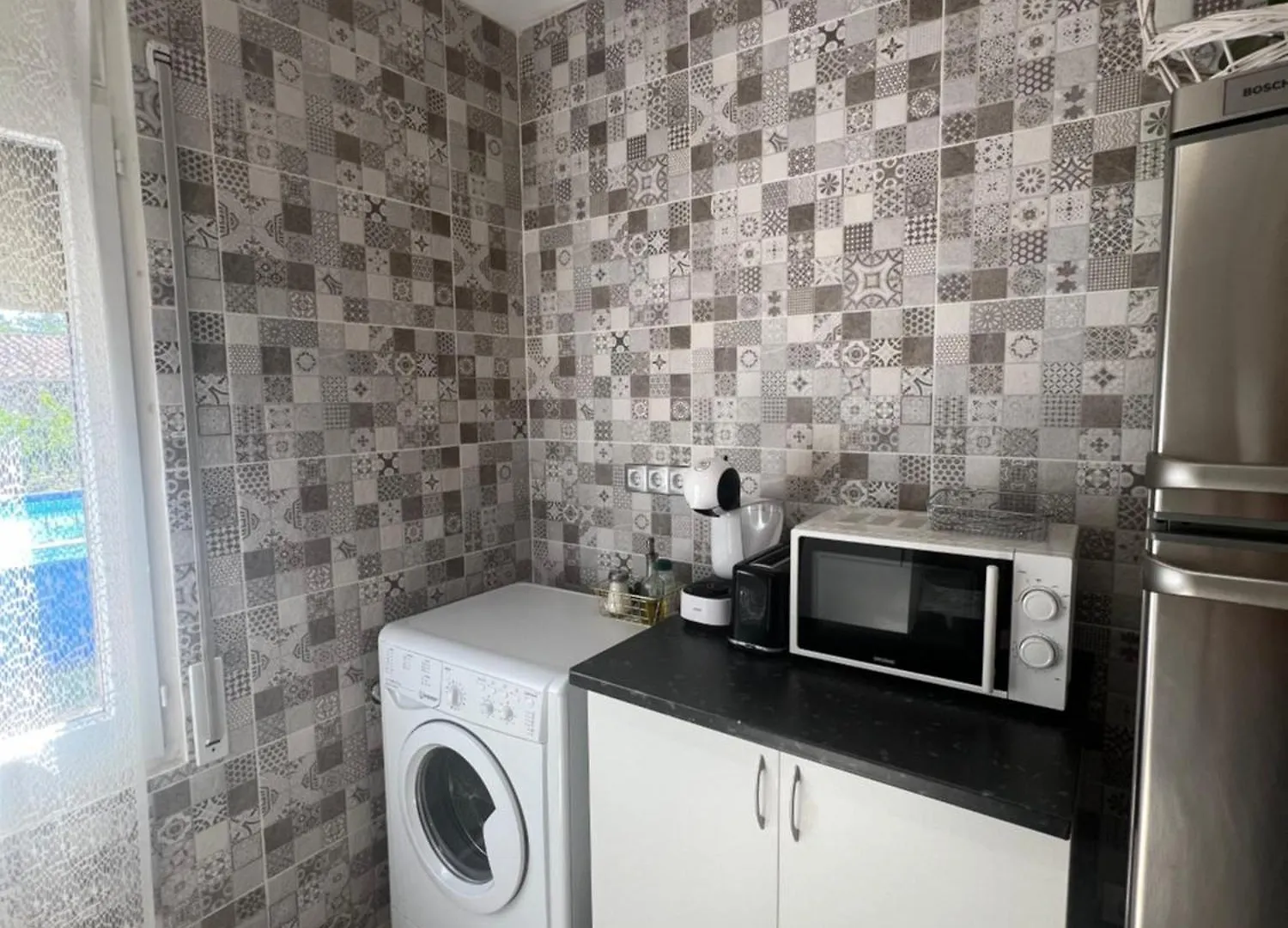 Apartamento Loft, Jardin Y Piscina Privada Romanyá de la Selva 0*,  スペイン